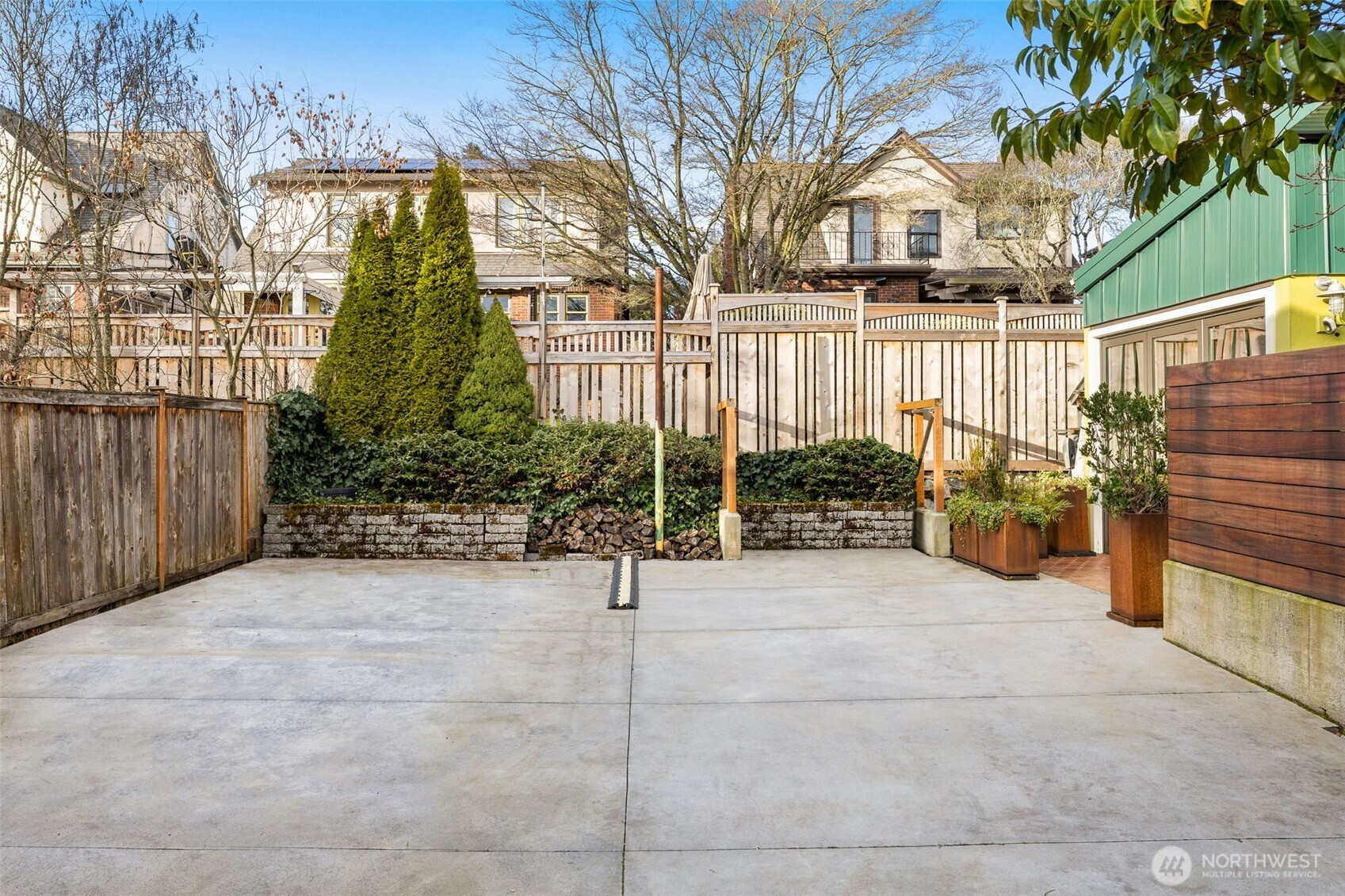 1150 North 77th Street Seattle, WA 98103 - Photo 27 of 34 Gallery Image 27