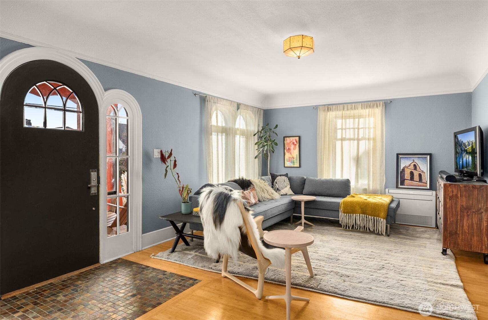 1150 North 77th Street Seattle, WA 98103 - Photo 4 of 34 Gallery Image 4
