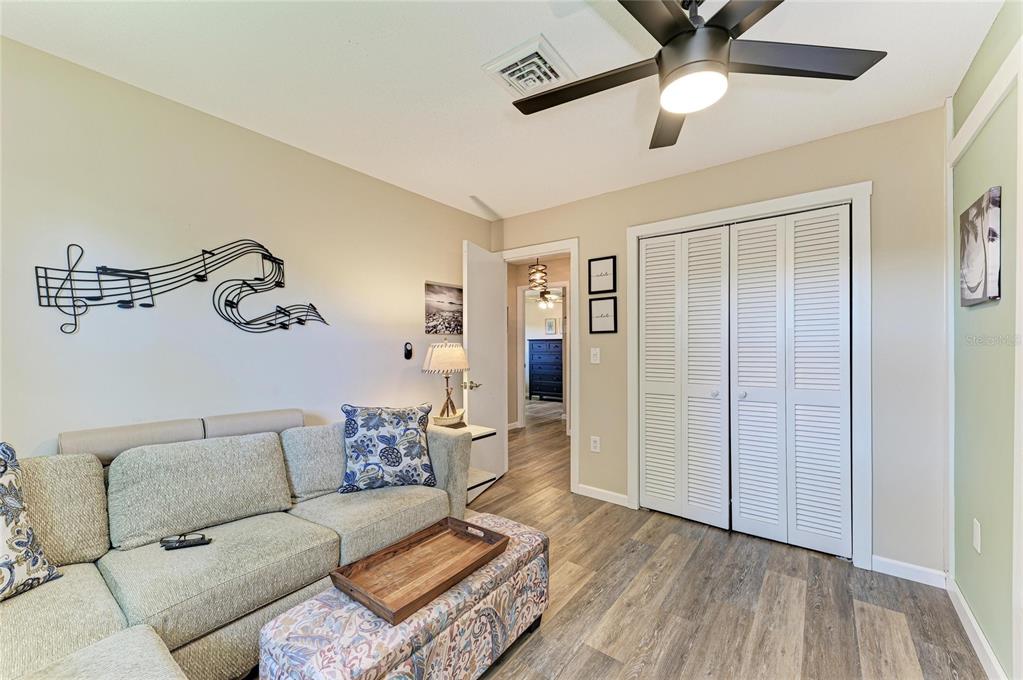1184 Kenisco Road Venice, FL 34293 - Photo 31 of 47