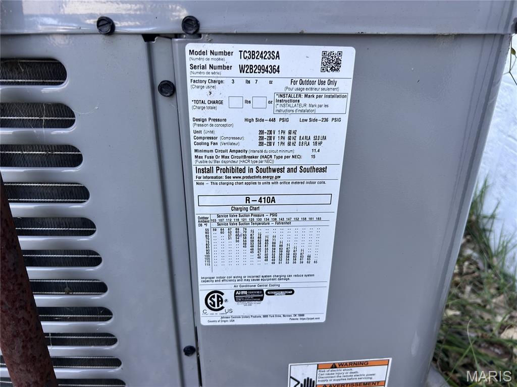 215 Midlothian Road St. Louis, MO 63137 - Photo 17 of 19