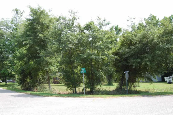 $70,000 | 1824 Sumter Street, Georgetown, SC 29440