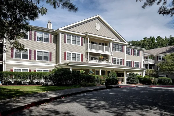 $349,000 | 34 Meeting House Lane, Unit 114, Stow, MA 01775