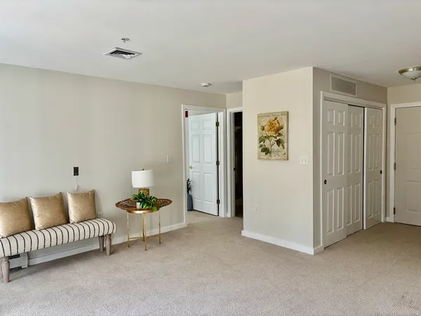 $349,000 | 34 Meeting House Lane, Unit 114, Stow, MA 01775