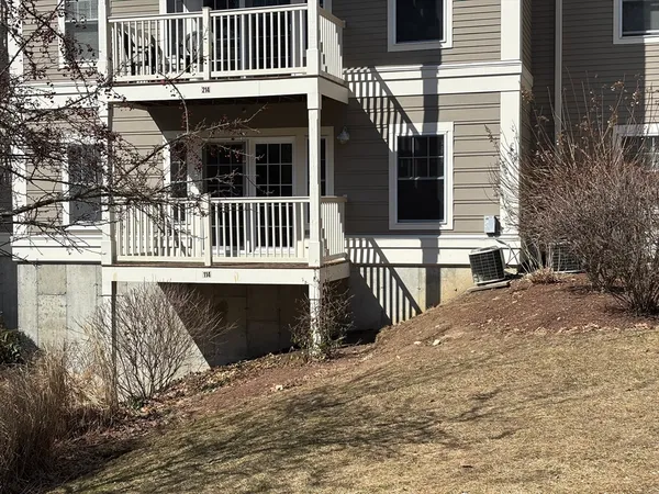 $349,000 | 34 Meeting House Lane, Unit 114, Stow, MA 01775