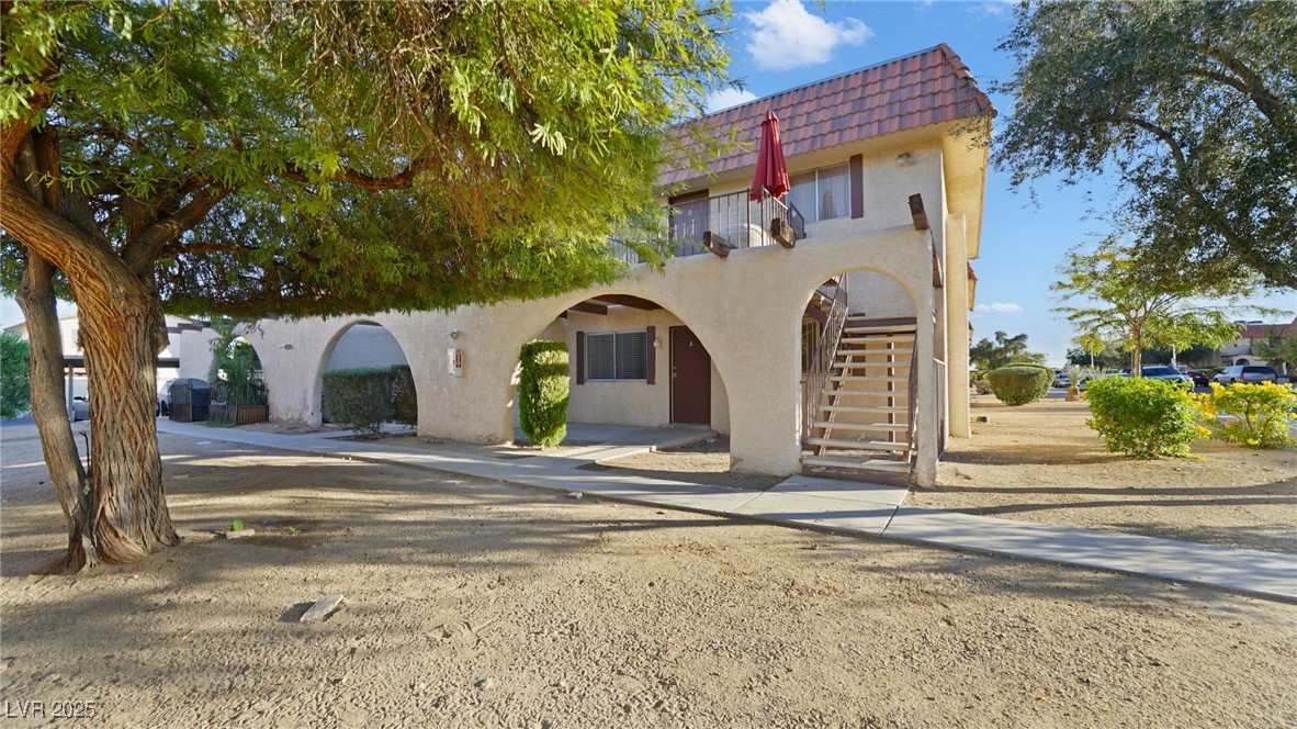 1624 Cordoba Lane, Unit A Las Vegas, NV 89108 - Photo 3 of 20