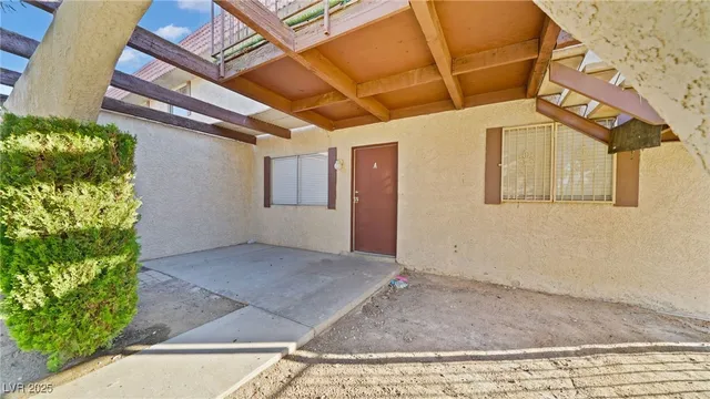 $1,000 | 1624 Cordoba Lane, Unit A, Las Vegas, NV 89108