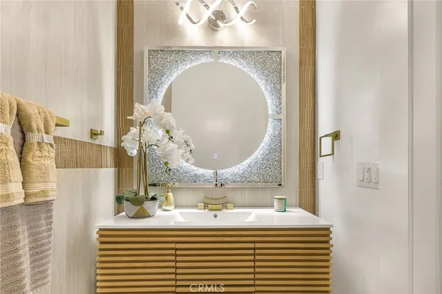 $4,199,900 | 4415 Parkview Drive, Lakewood, CA 90712