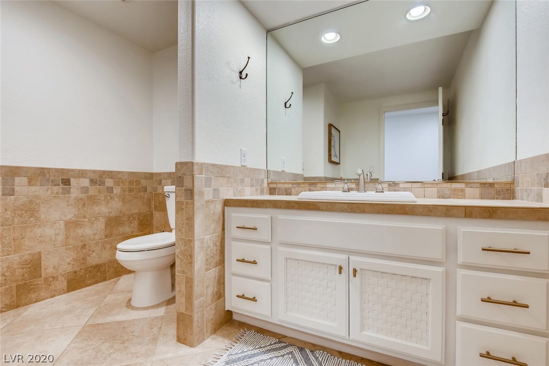 141 Quail Run Road Henderson, NV 89014 - Photo 16 of 48 Gallery Image 16