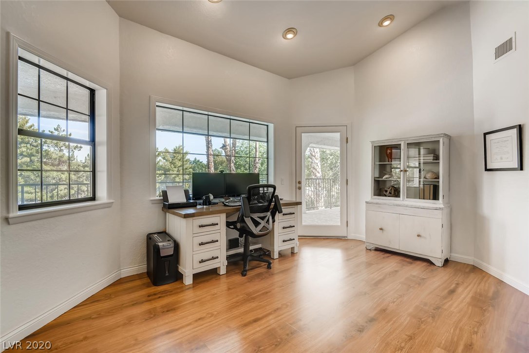 141 Quail Run Road Henderson, NV 89014 - Photo 22 of 48 Gallery Image 22