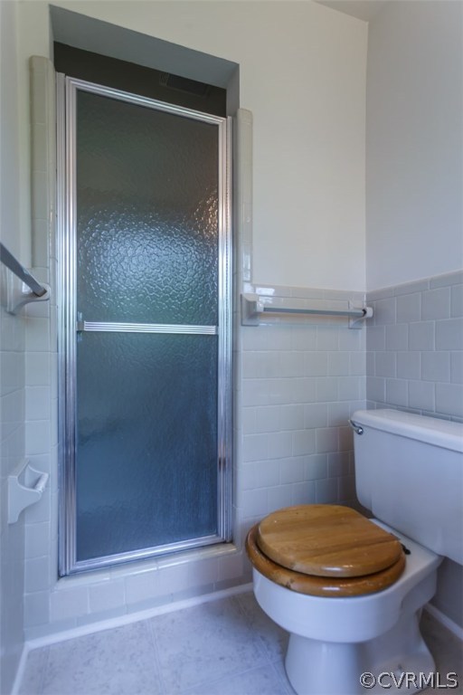 3551 Falstone Road Richmond, VA 23234 - Photo 28 of 50 Master Bath