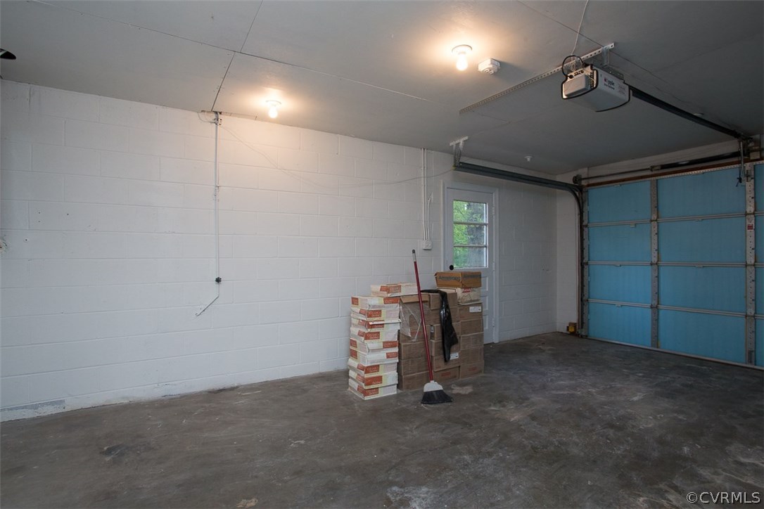 3551 Falstone Road Richmond, VA 23234 - Photo 44 of 50 Attached Garage