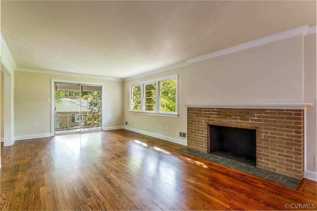 3551 Falstone Road Richmond, VA 23234 - Photo 6 of 50 Living Room
