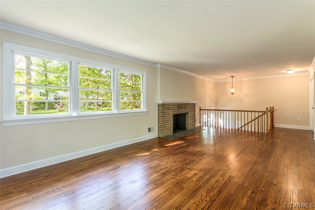 3551 Falstone Road Richmond, VA 23234 - Photo 9 of 50 Living Room
