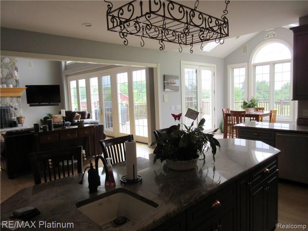 4535 West Waters Road Ann Arbor, MI 48103 - Photo 31 of 51 IMG_0951.JPG