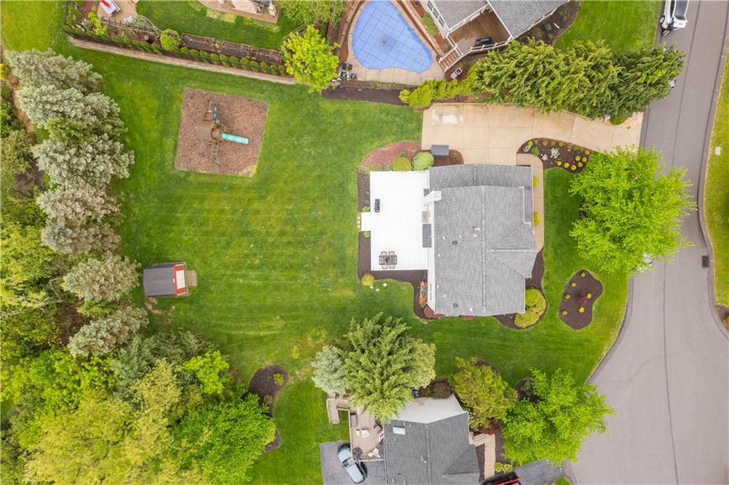 602 Birch Court Bridgeville, PA 15017 - Photo 47 of 47 an aerial view of a house with a garden and yard