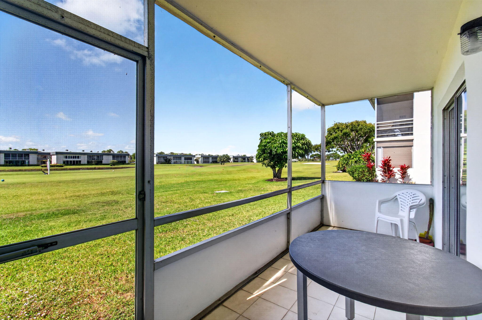167 Normandy Lane, Unit D Delray Beach, FL 33484 - Photo 31 of 46 Golf View Condo