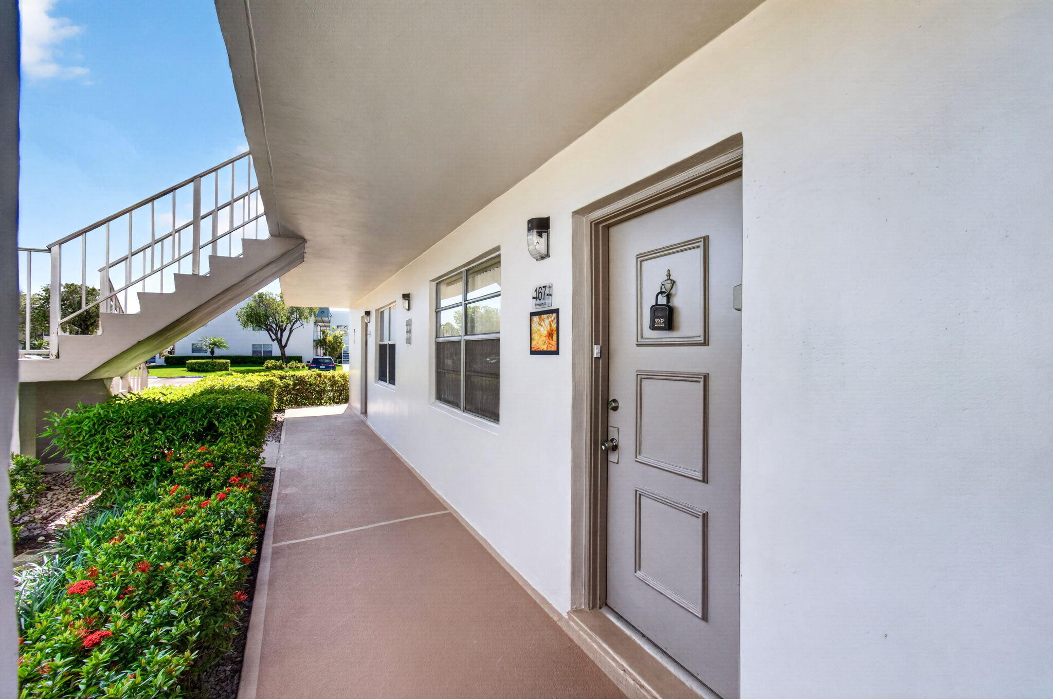 167 Normandy Lane, Unit D Delray Beach, FL 33484 - Photo 43 of 46 Front Entrance