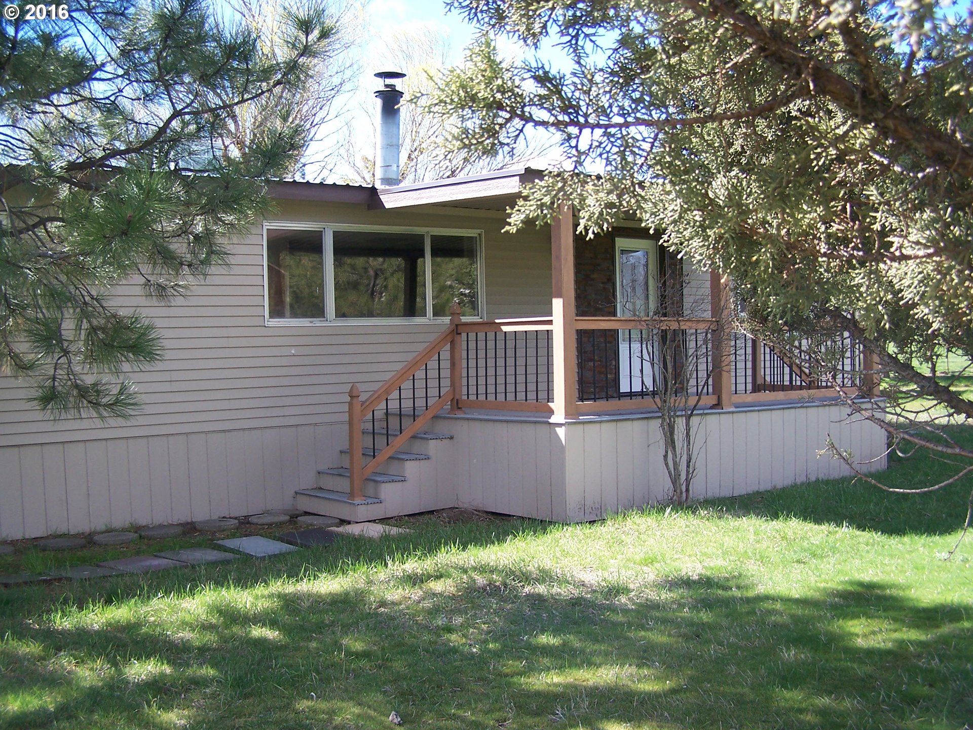 297 South Mary B Road Tygh Valley, OR 97063 - Photo 1 of 10 Gallery Image 1