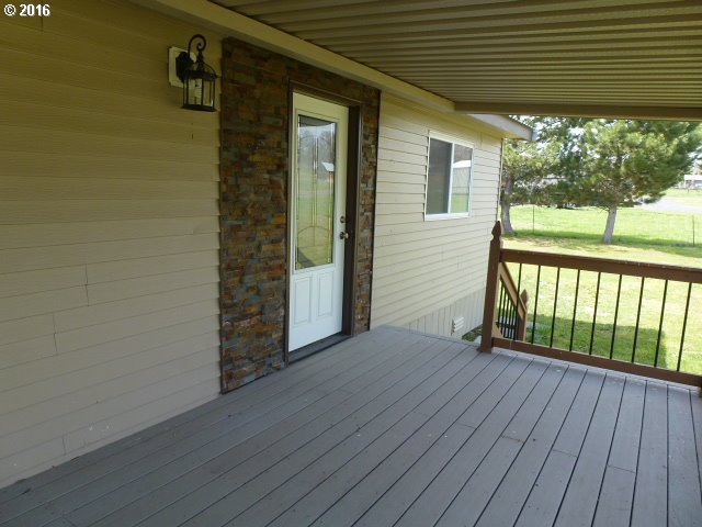 297 South Mary B Road Tygh Valley, OR 97063 - Photo 10 of 10 Covered Porch