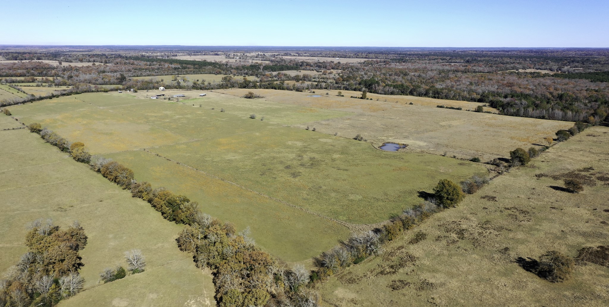596 County Road 3057 Crockett, TX 75835 - Photo 2 of 38 an aerial view of beach and ocean