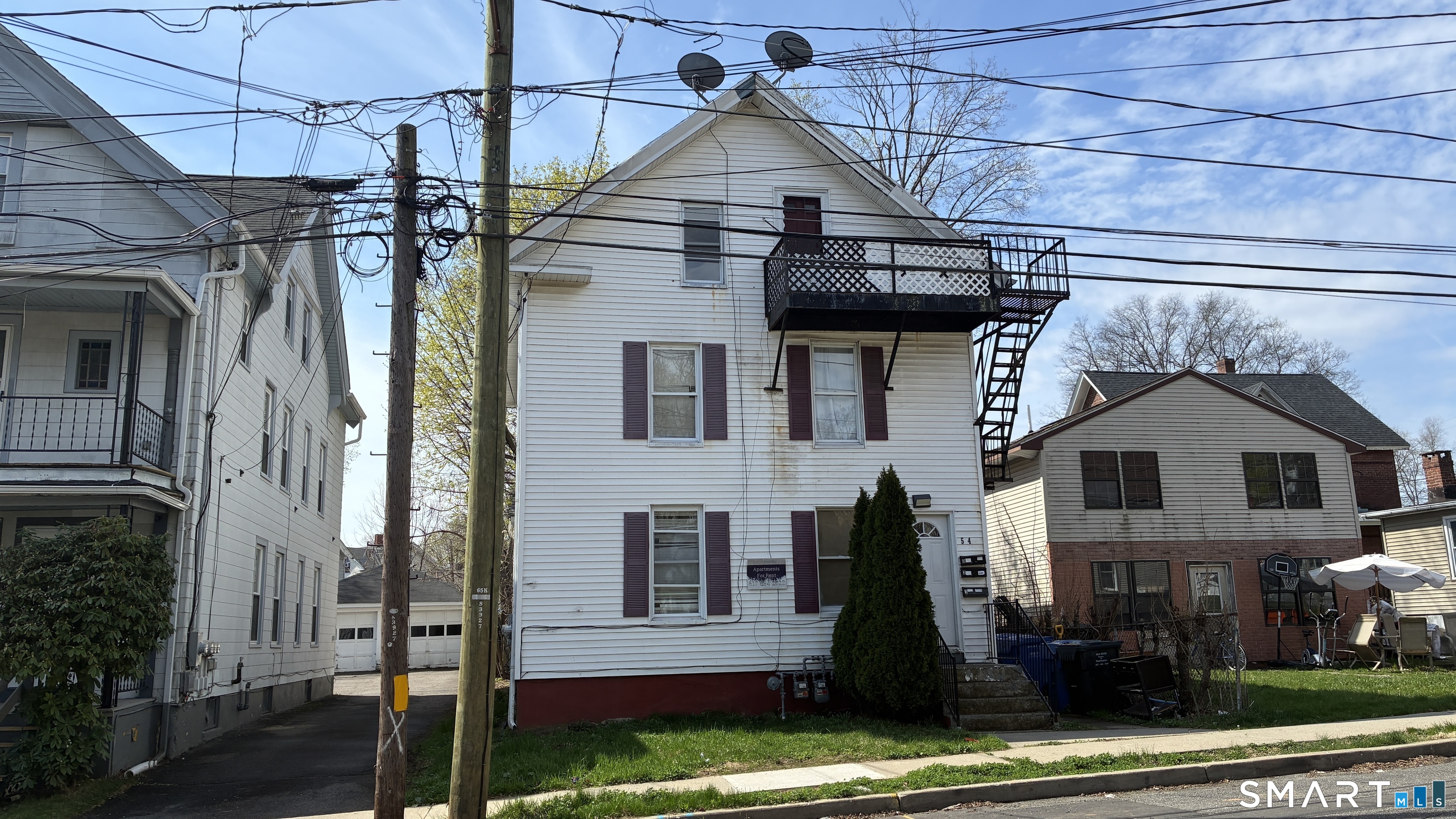 54 North Avenue, Unit 1 Meriden, CT 06451 - Photo 3 of 12