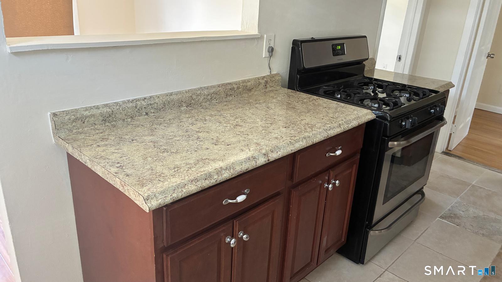 54 North Avenue, Unit 1 Meriden, CT 06451 - Photo 9 of 12