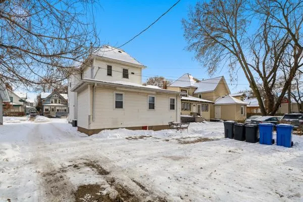 $425,000 | 1081 13th Avenue Southeast, Minneapolis, MN 55414