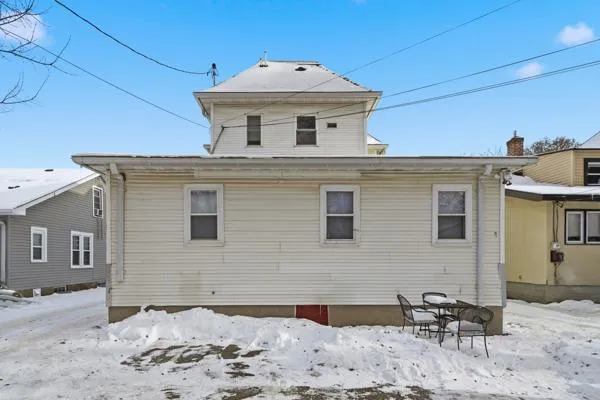 $425,000 | 1081 13th Avenue Southeast, Minneapolis, MN 55414