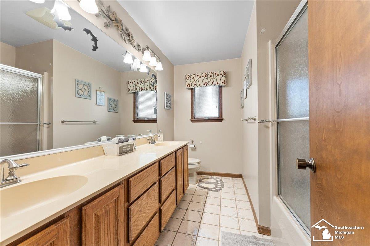 22077 Middlebelt Road New Boston, MI 48164 - Photo 24 of 41