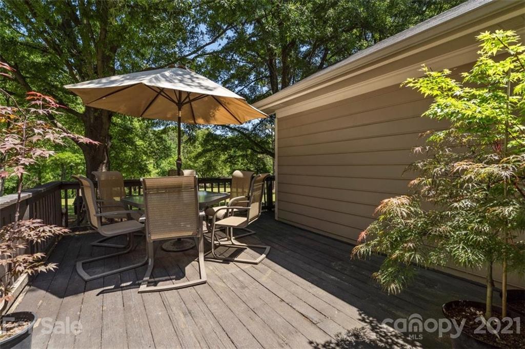 2734 Farmlake Lane Fort Mill, SC 29708 - Photo 22 of 42 Gallery Image 22