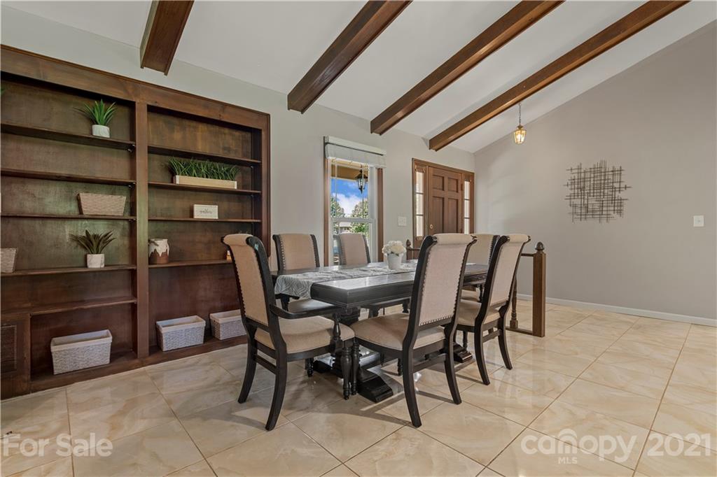 2734 Farmlake Lane Fort Mill, SC 29708 - Photo 4 of 42 Gallery Image 4