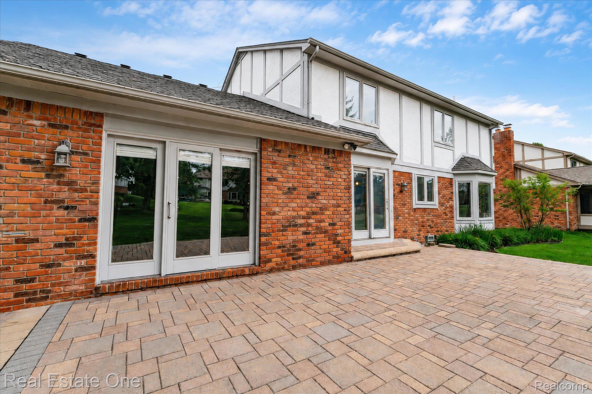 3393 Charlwood Drive Rochester, MI 48306 - Photo 55 of 60 55-065.jpg