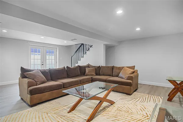 $324,900 | 241 Madison Avenue, Glen Carbon, IL 62034