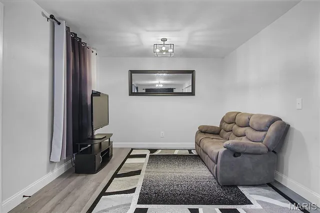 $324,900 | 241 Madison Avenue, Glen Carbon, IL 62034