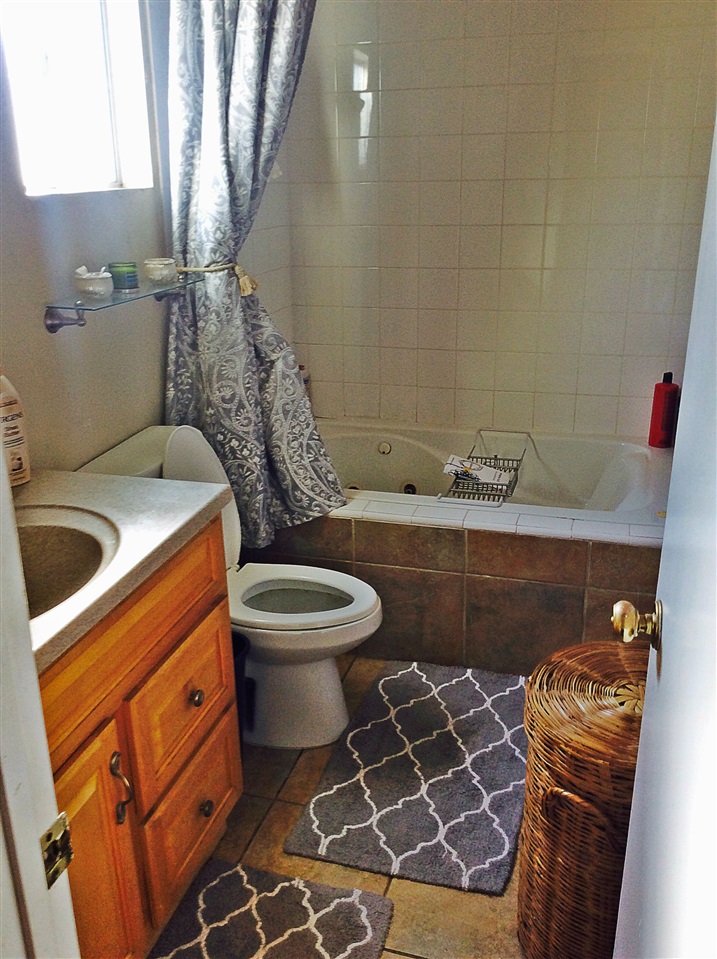 1639 Tarleton Street Spring Valley, CA 91977 - Photo 6 of 12 Gallery Image 6
