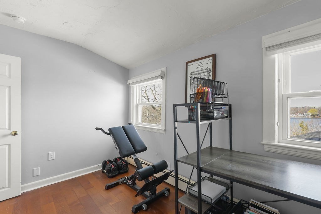 111 Westminster Road Weymouth, MA 02189 - Photo 32 of 41