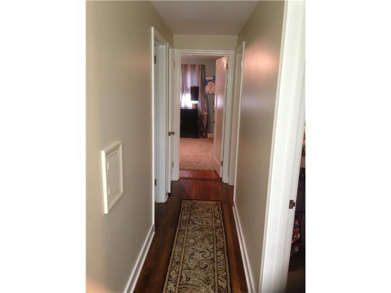 149 Easley Road Pittsburgh, PA 15237 - Photo 12 of 20 Interior Space/Layout.