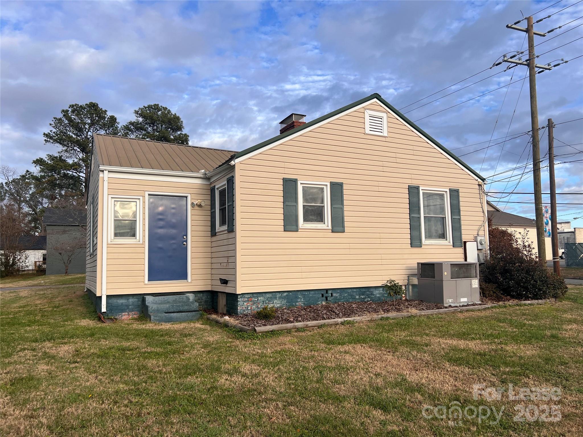 214 Mulberry Road Grover, NC 28073 - Photo 2 of 14