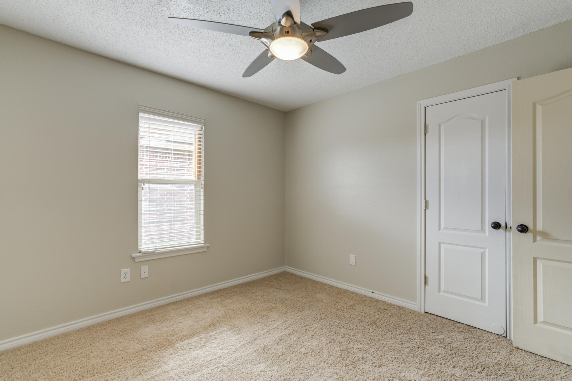 10005 Iola Avenue Lubbock, TX 79424 - Photo 45 of 50 DSC08051_2_3_4_5