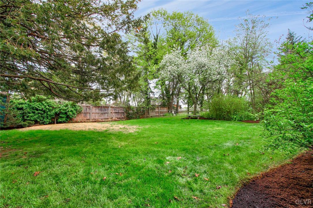 414 South Tulpehocken Road Reading, PA 19601 - Photo 35 of 41 a view of yard with green space