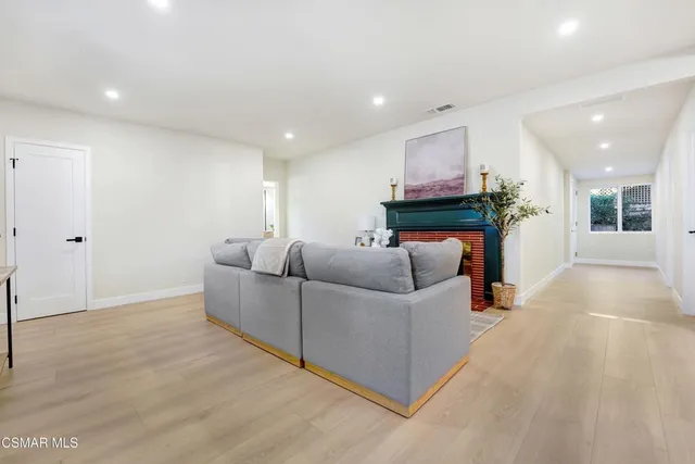 $1,200,000 | 10137 Lanark Street, Sun Valley, CA 91352