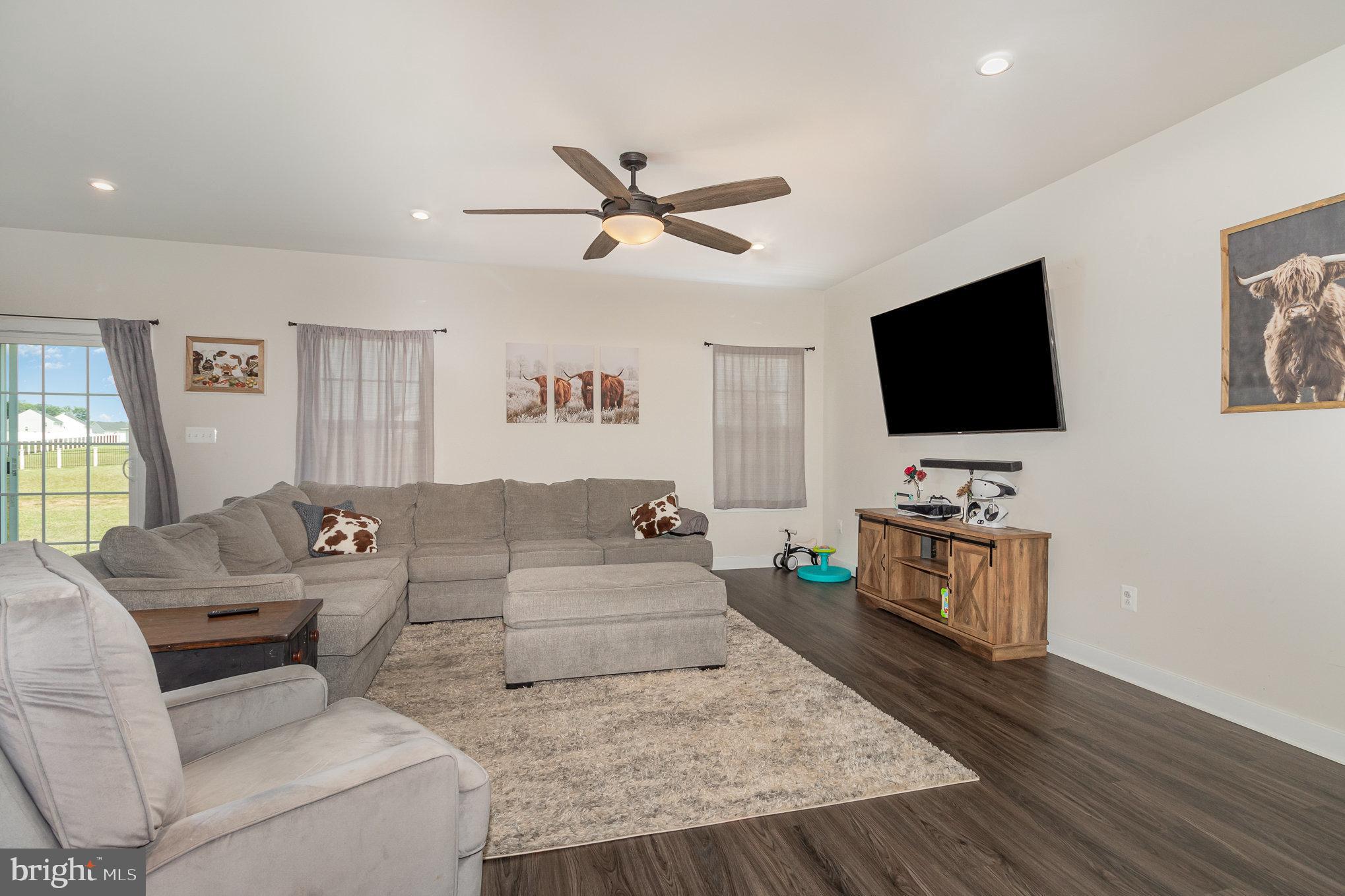1240 Beck Mill Road Hanover, PA 17331 - Photo 9 of 28 Gallery Image 9