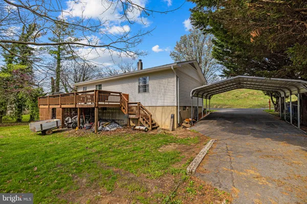 $339,000 | 5350 Water Street, Stephens City, VA 22655