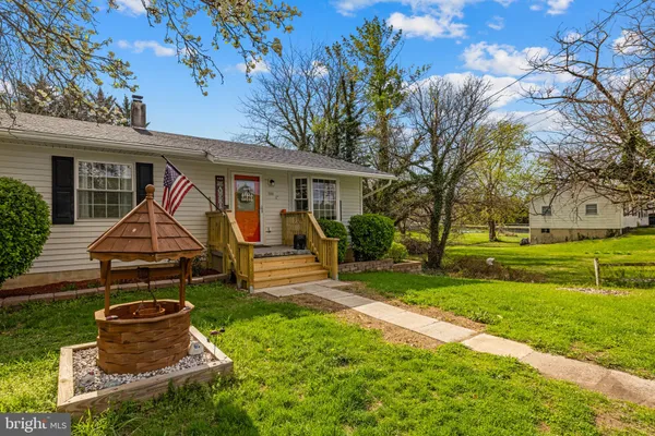 $339,000 | 5350 Water Street, Stephens City, VA 22655