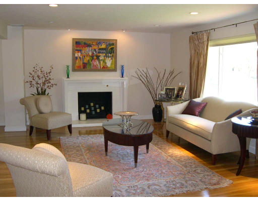 143 Annawan Road Newton, MA 02468 - Photo 5 of 6