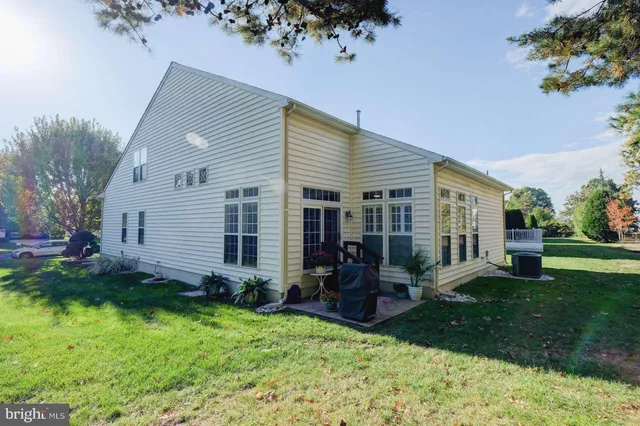 $529,900 | 172 Hearthstone Drive, Berlin, NJ 08009