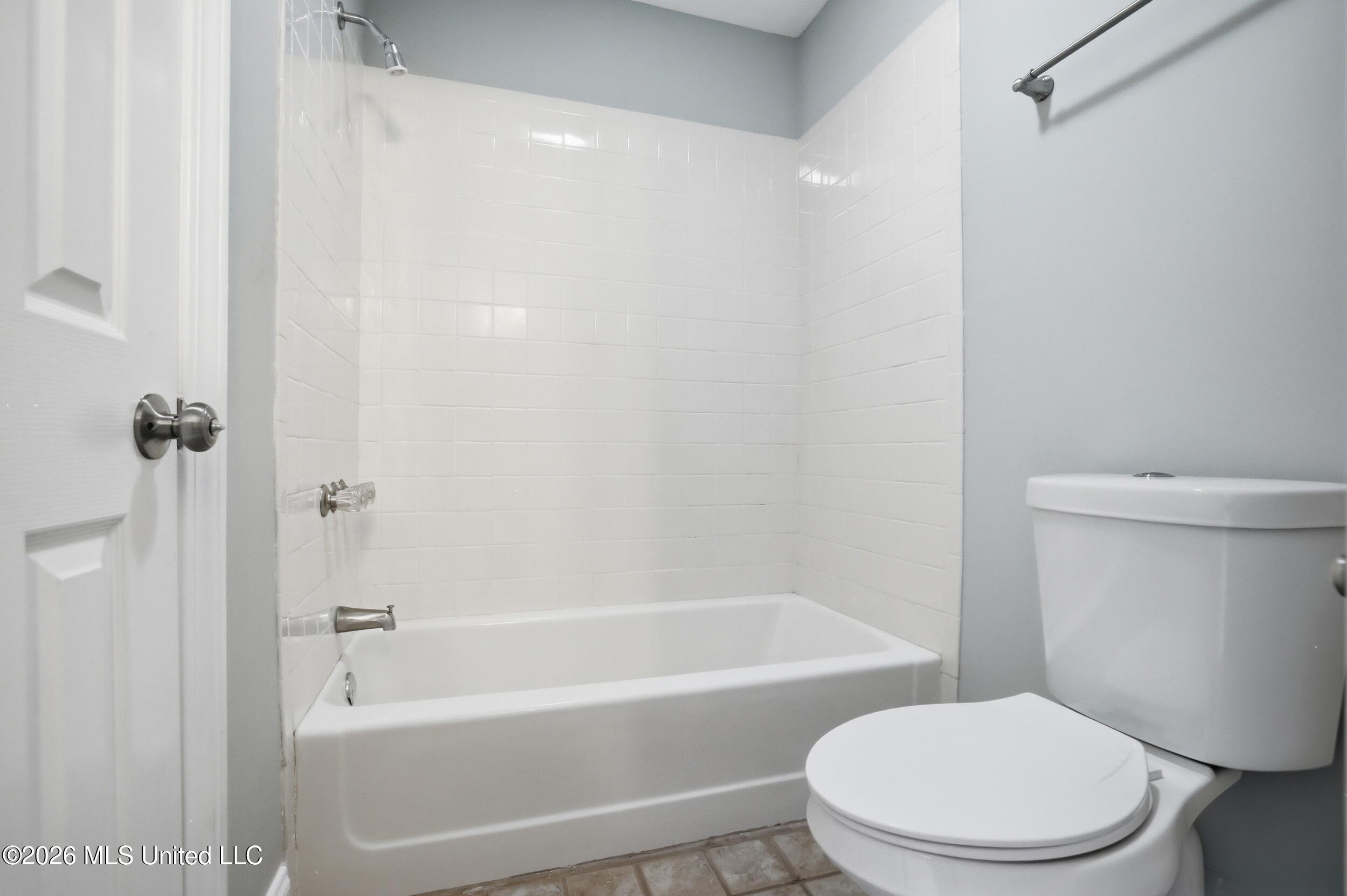 9045 West Cardinal Lane Biloxi, MS 39532 - Photo 41 of 61 57_r6__6432