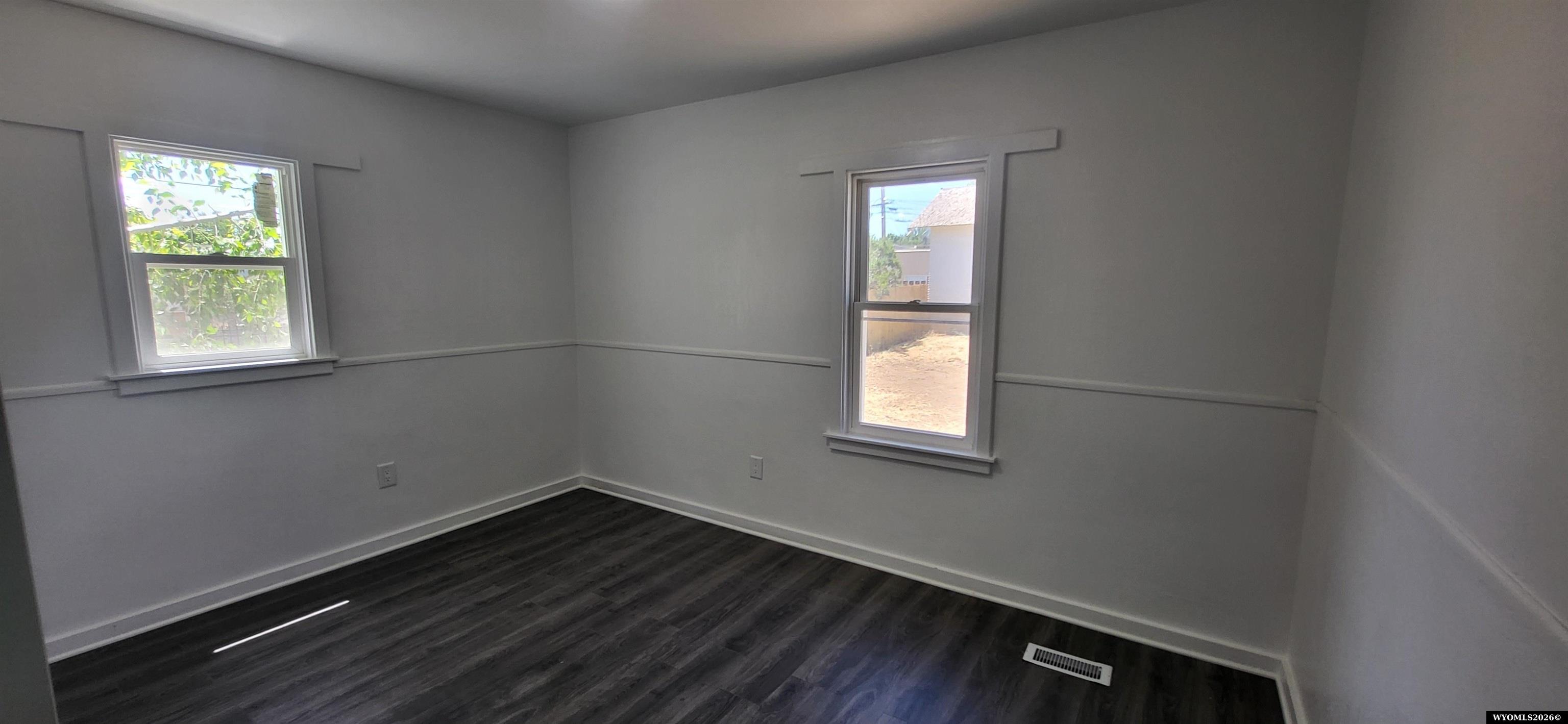 1018 7th Street Rawlins, WY 82301 - Photo 17 of 43