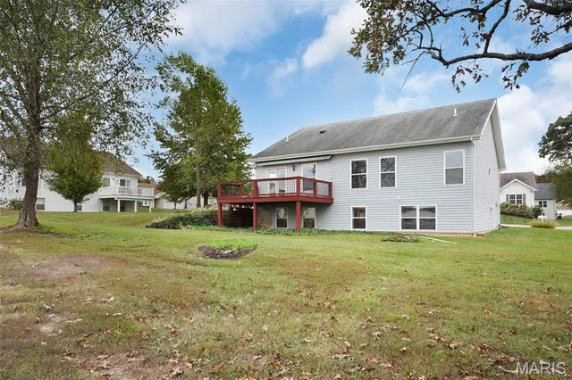 $369,900 | 404 Barleyfield Court, Wentzville, MO 63385