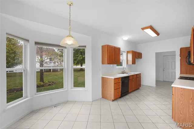 $359,900 | 404 Barleyfield Court, New Melle, MO 63385